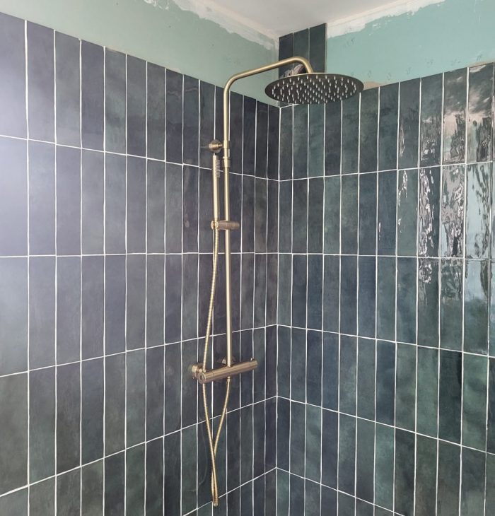 Pose de colonne de douche